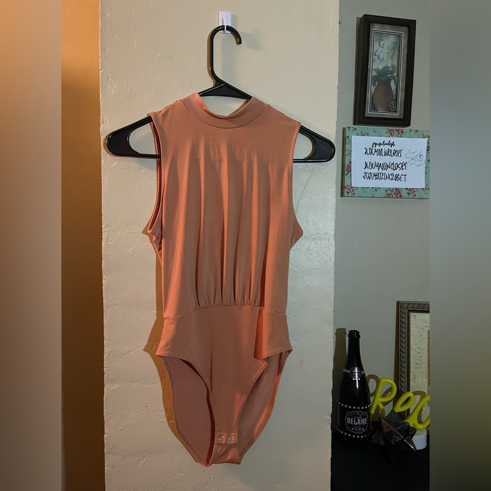 Nude backless bodysuit